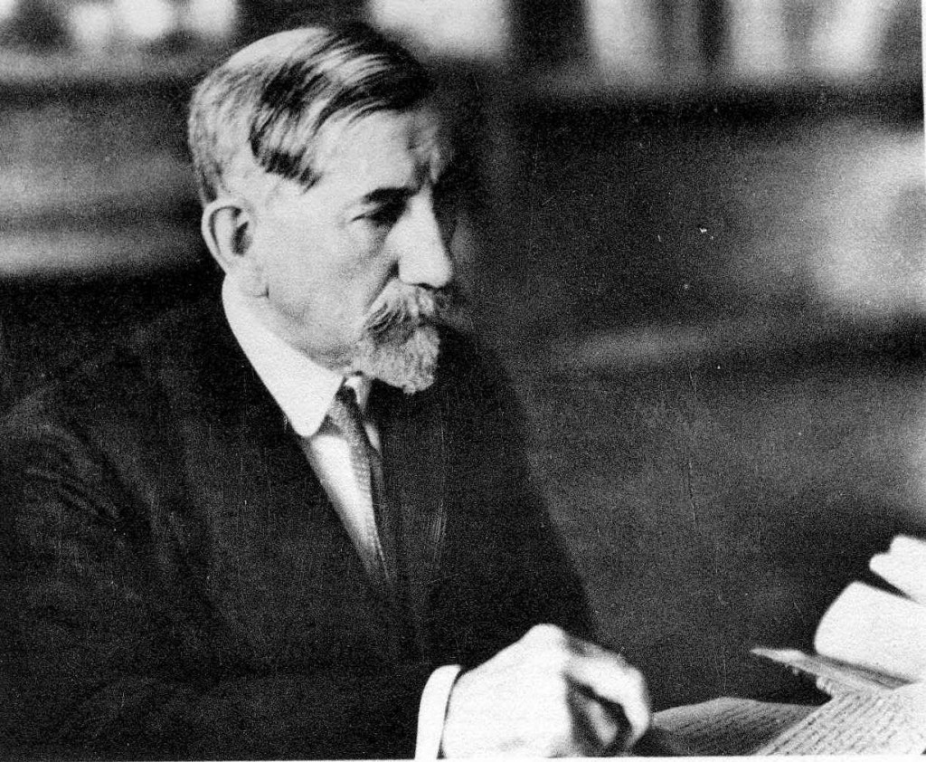 Charles Maurras en 1933.